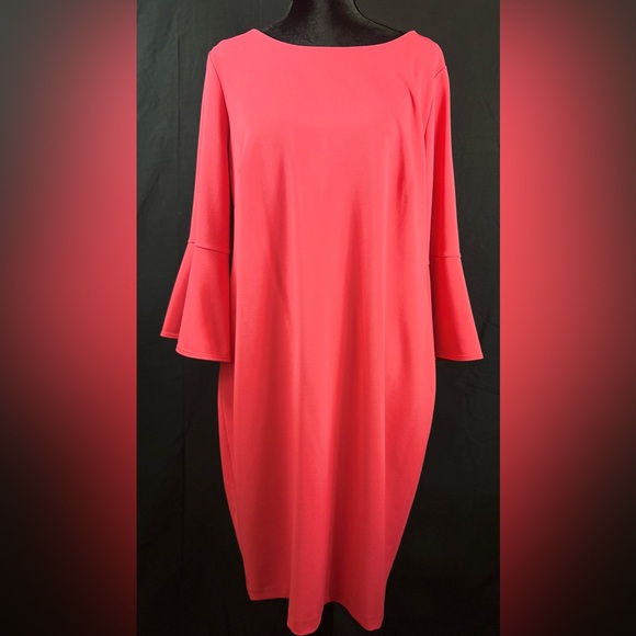Calvin Klein Coral Bell Sleeve Midi Dress | Size
18W - Picture 1 of 8